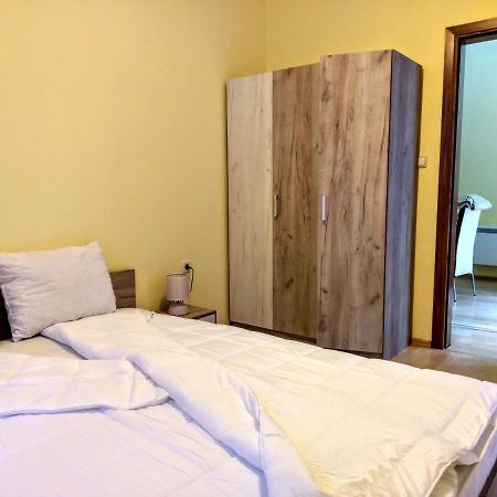 Private Apartments Nevena Pamporovo Kültér fotó