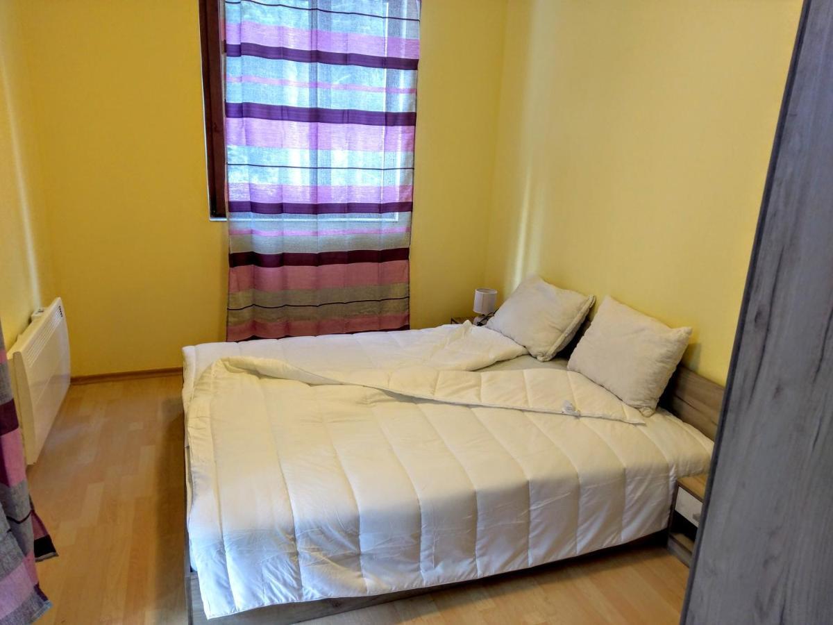 Private Apartments Nevena Pamporovo Kültér fotó